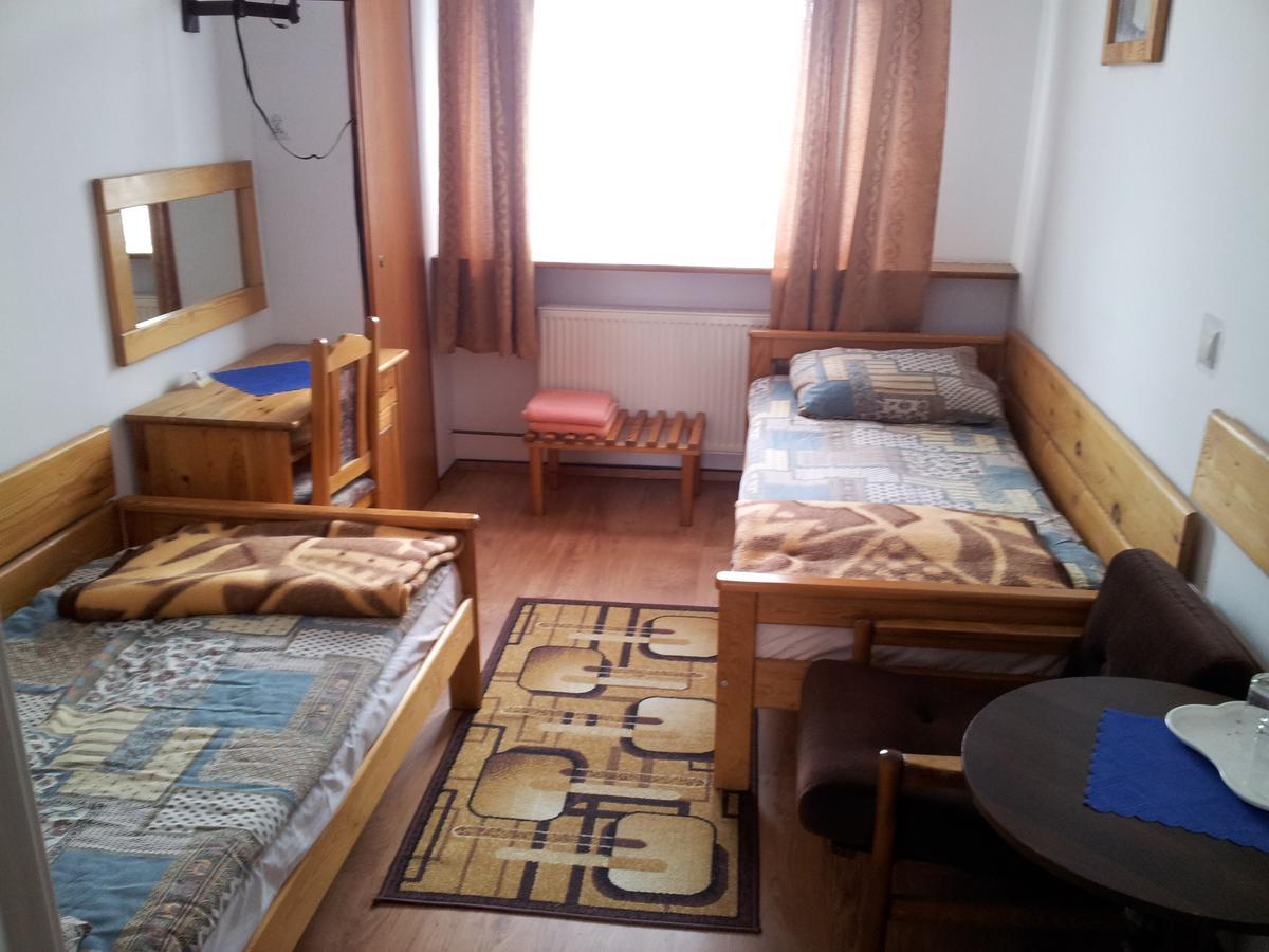 Hotel Staropolski Strzelce Krajenskie Exteriör bild